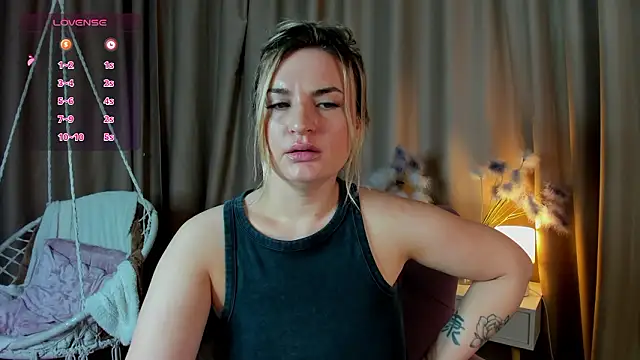 Marie Ellie online show from March 24, 2:05 am