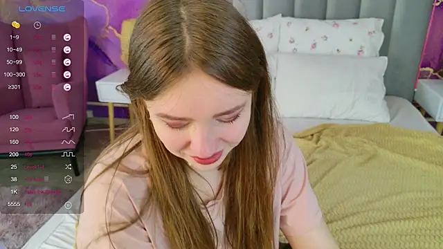 Moon  Bunny online show from March 7, 3:20 pm