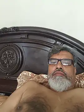 Snapshot of akash12340 chatting on July 25, 2:20 am akash12340 online show from July 25, 2:20 am