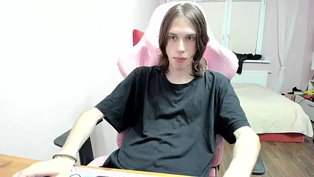 Snapshot of eleganc3 chatting on October 13, 7:25 pm eleganc3 online show from October 13, 7:25 pm