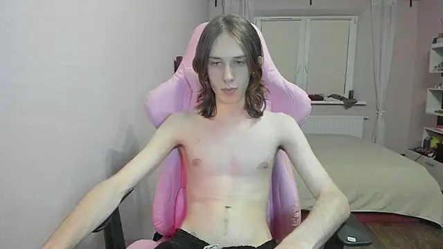 Snapshot of eleganc3 chatting on November 22, 8:52 pm eleganc3 online show from November 22, 8:52 pm