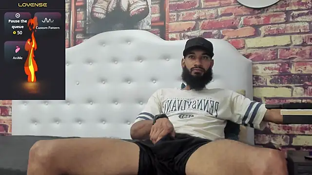 Damian Shakur online show from December 3, 11:30 am