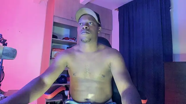 Snapshot of CorvisXnc0012 chatting on October 9, 5:27 am CorvisXnc0012 online show from October 9, 5:27 am