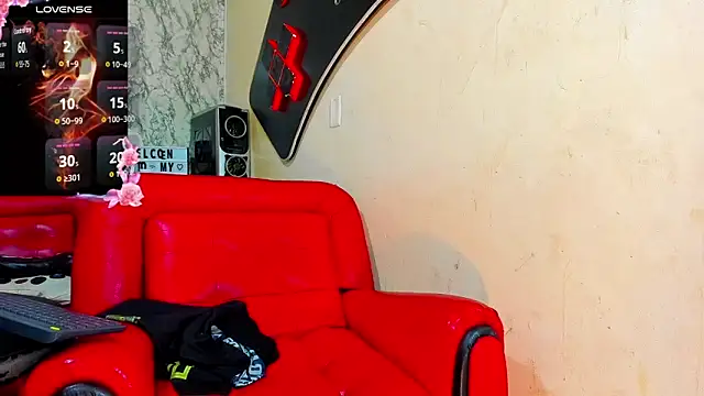 Dahlia Moss online show from October 17, 3:31 am