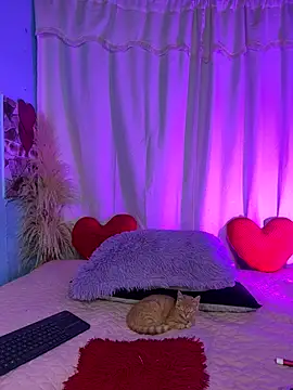 Snapshot of Miaa_rosses3 chatting on October 15, 10:10 pm Miaa rosses3 online show from October 15, 10:10 pm