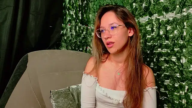 EvaBllake online show from June 4, 5:35 am