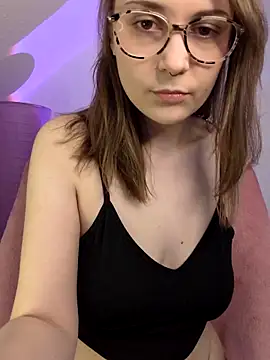 ox Tricia online show from December 22, 2:03 pm