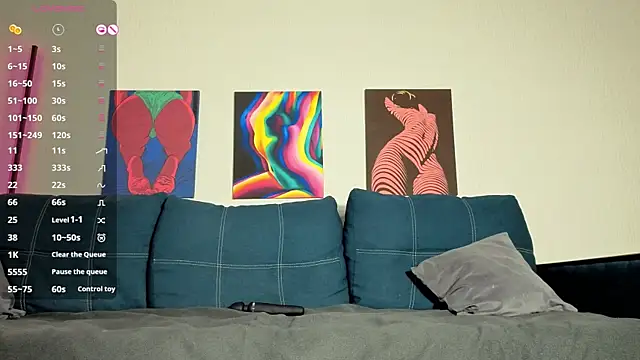 TrixiBell online show from April 7, 4:02 am