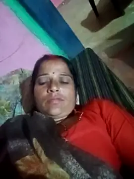 Snapshot of Cutreet chatting on July 6, 3:47 pm Cutreet online show from July 6, 3:47 pm
