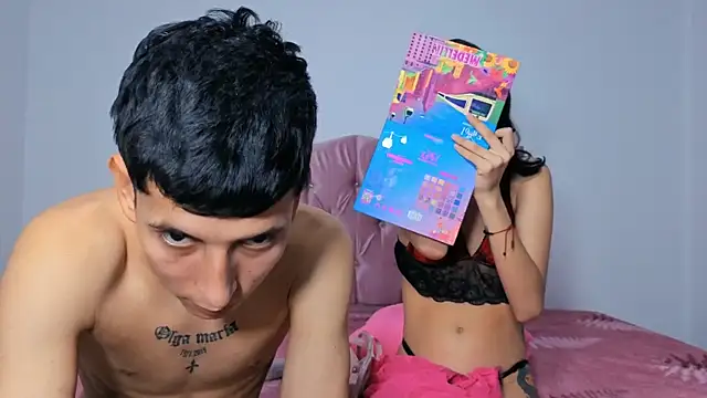 makiandjimmy online show from November 16, 8:25 pm