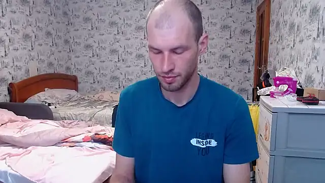 hangryf online show from December 2, 9:03 am