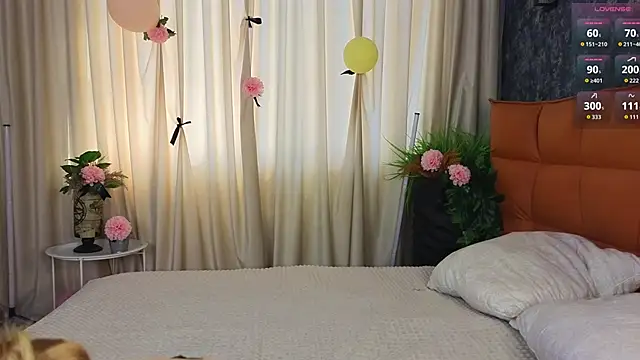 SoftBliss online show from October 2, 6:53 am