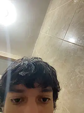 Snapshot of javi_fer chatting on December 17, 12:05 am javi fer online show from December 17, 12:05 am