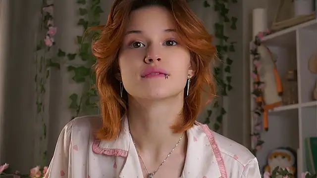 BlytheBenny online show from November 11, 12:32 am