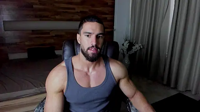 Snapshot of IvanHydee chatting on July 14, 4:28 am IvanHydee online show from July 14, 4:28 am