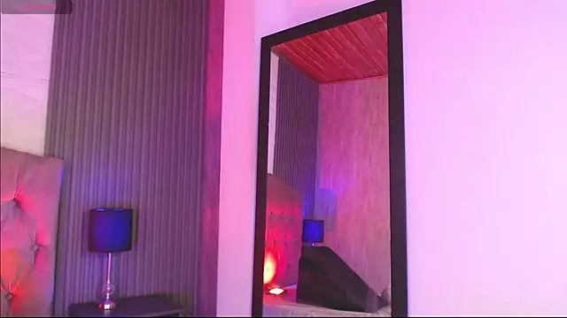 Bonnali lune online show from November 13, 10:41 pm