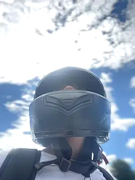 JuanitaMore01 online show from October 25, 7:08 pm