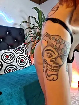 AliciaWhite online show from September 29, 11:59 am