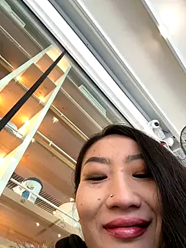 Snapshot of Aliciaz3 chatting on November 6, 7:59 pm Aliciaz3 online show from November 6, 7:59 pm