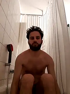 Taycanman69 online show from May 28, 11:57 pm