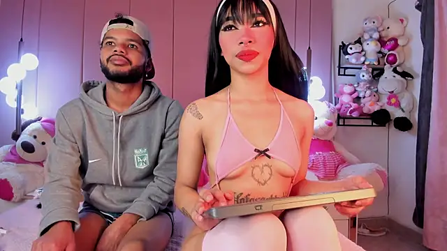 Snapshot of Liah_Marthina chatting on November 20, 3:18 am Liah Marthina online show from November 20, 3:18 am