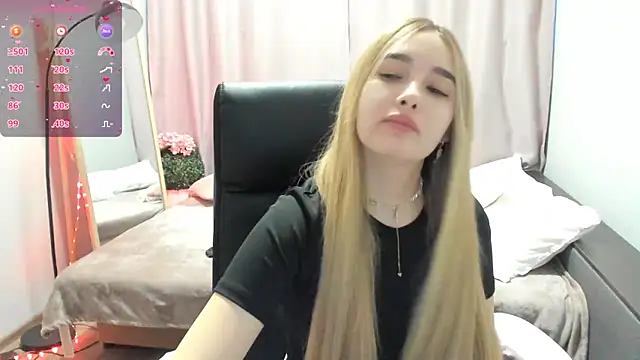 TaisiaHot online show from March 17, 9:01 am