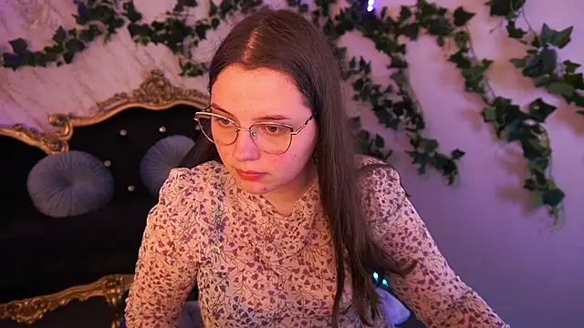 SophieDreamss online show from October 17, 2:41 pm