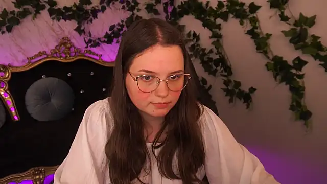 SophieDreamss online show from October 23, 2:05 pm