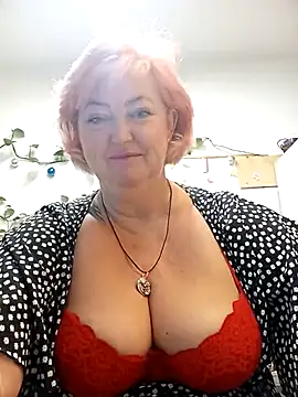 Snapshot of TerezaVelvet chatting on September 11, 5:07 am TerezaVelvet online show from September 11, 5:07 am