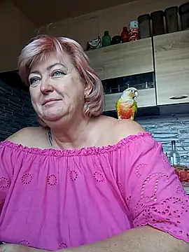 Snapshot of TerezaVelvet chatting on October 19, 9:32 am TerezaVelvet online show from October 19, 9:32 am