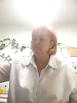 Snapshot of TerezaVelvet chatting on October 21, 5:08 am TerezaVelvet online show from October 21, 5:08 am