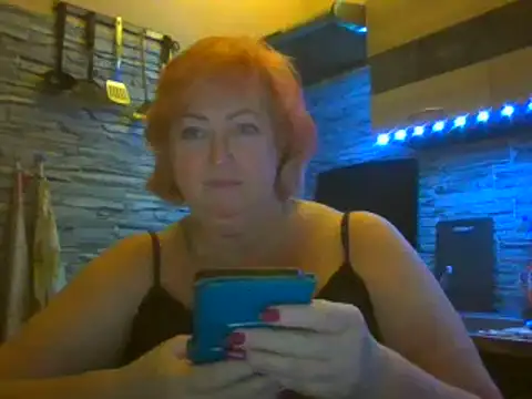 Snapshot of TerezaVelvet chatting on October 23, 7:12 pm TerezaVelvet online show from October 23, 7:12 pm