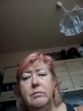 Snapshot of TerezaVelvet chatting on December 2, 7:47 am TerezaVelvet online show from December 2, 7:47 am