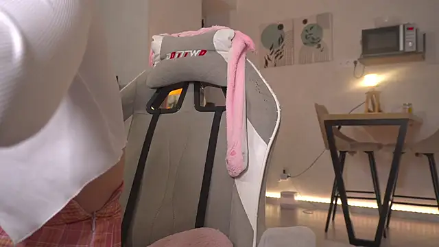 kategoodgirl online show from November 19, 10:26 am