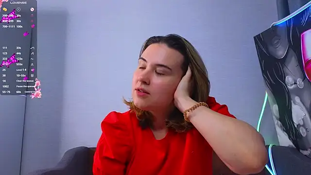 ElizabethDixon online show from October 3, 9:01 pm