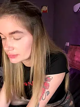 TechnooBabyy online show from October 20, 4:51 pm