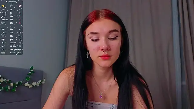 JenniferSullivan online show from October 6, 9:12 pm