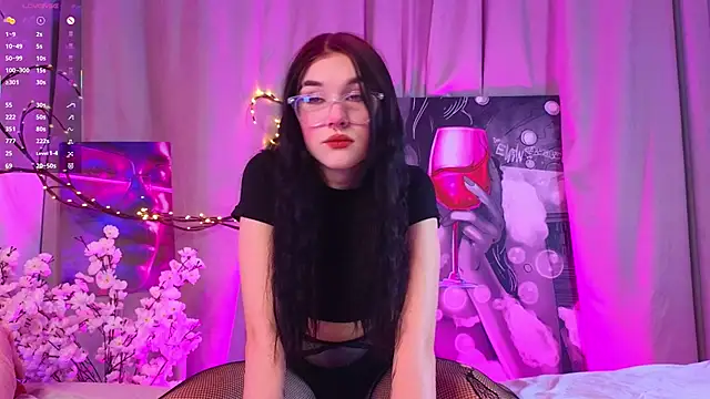 JenniferSullivan online show from November 23, 9:25 pm