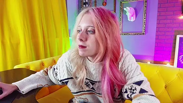 SakuraBliss online show from October 17, 2:19 pm