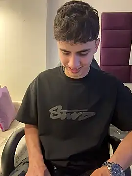 AdrianRinaldi online show from January 17, 8:12 pm