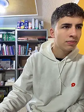 Snapshot of AdrianRinaldi chatting on May 14, 1:51 pm AdrianRinaldi online show from May 14, 1:51 pm