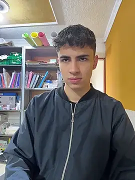 Snapshot of AdrianRinaldi chatting on June 3, 1:46 pm AdrianRinaldi online show from June 3, 1:46 pm
