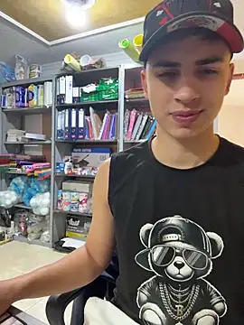 Snapshot of AdrianRinaldi chatting on June 3, 2:33 pm AdrianRinaldi online show from June 3, 2:33 pm