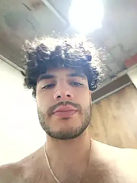 Snapshot of Rafael_Mendezz chatting on January 16, 5:28 pm Rafael Mendezz online show from January 16, 5:28 pm