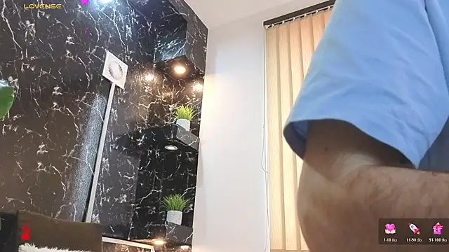 Snapshot of Rafael_Mendezz chatting on March 13, 8:48 pm Rafael Mendezz online show from March 13, 8:48 pm