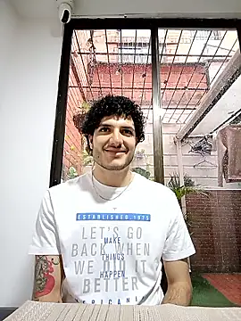 Snapshot of Rafael_Mendezz chatting on April 12, 7:30 pm Rafael Mendezz online show from April 12, 7:30 pm