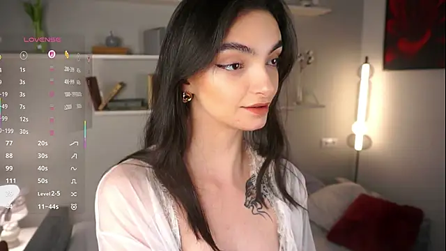 Morena Dolce online show from October 7, 5:15 am