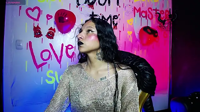 Sweettpleasure online show from October 18, 2:07 pm