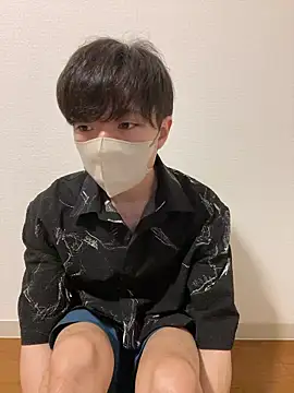 Snapshot of Yuma0718 chatting on December 1, 3:06 pm Yuma0718 online show from December 1, 3:06 pm