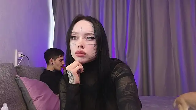 Snapshot of Somniyaa chatting on November 24, 10:26 am Somniyaa online show from November 24, 10:26 am